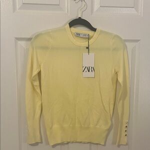 Zara Women's Soft Yellow Crew Neck Sweater